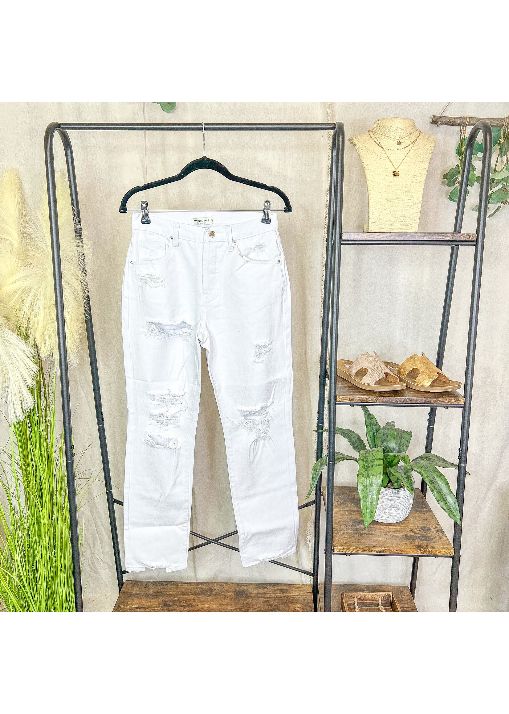Everly Straight Leg Jeans