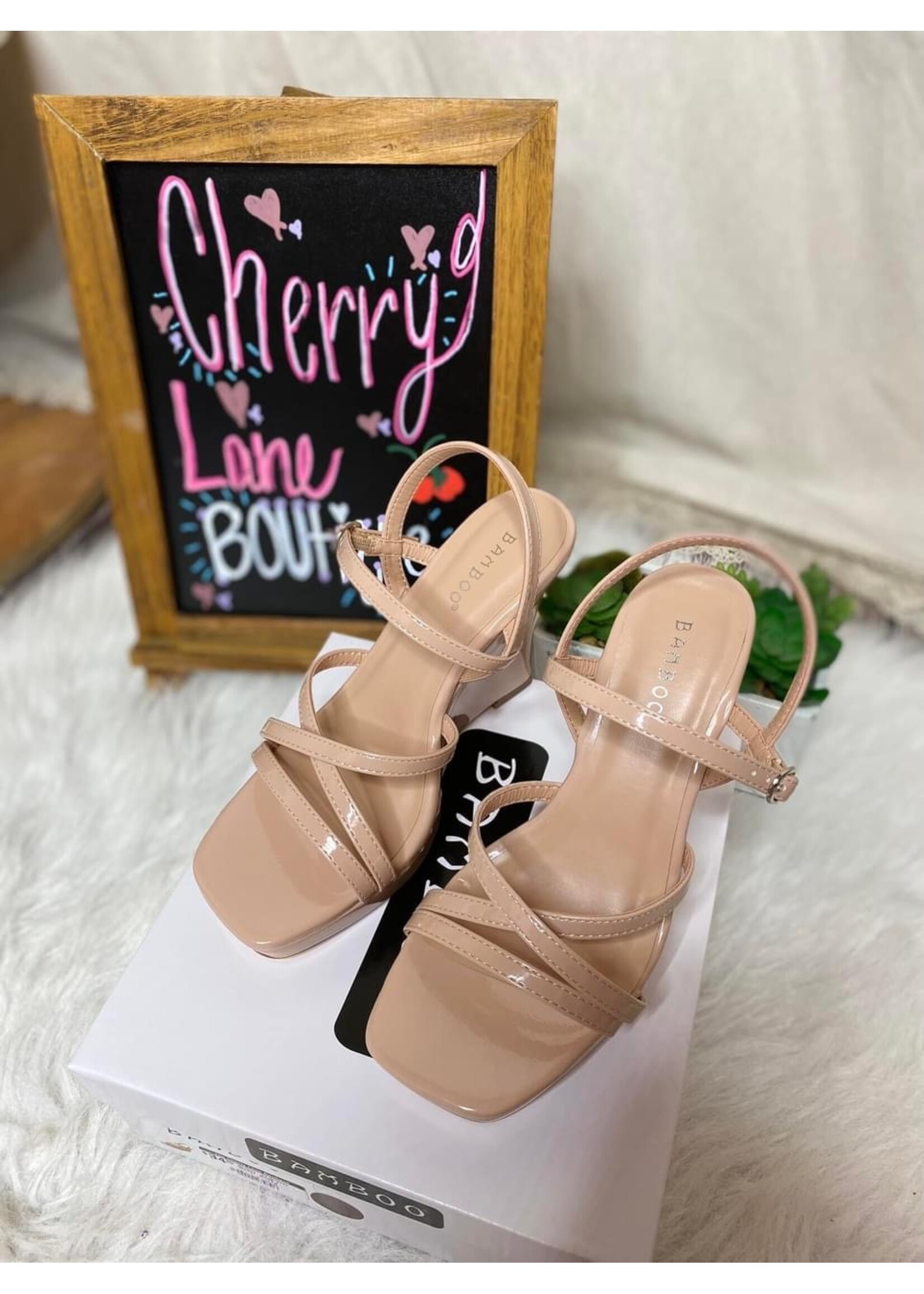 Rosalia Strappy Wedge