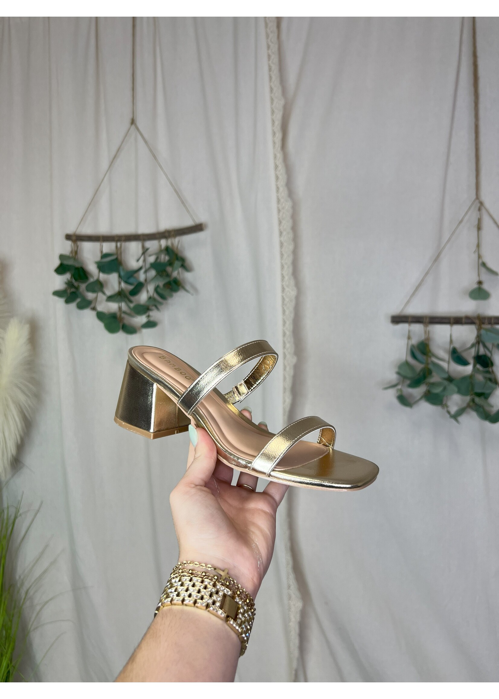 Bobbie-17 Sandal Heel