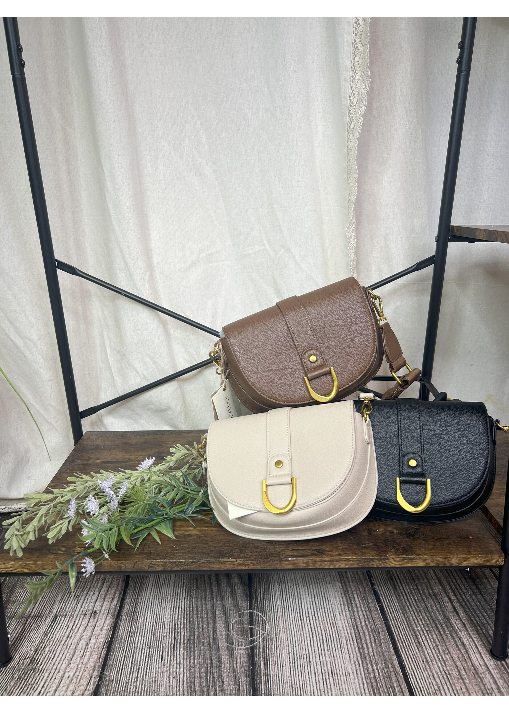 Allie Saddle Crossbody