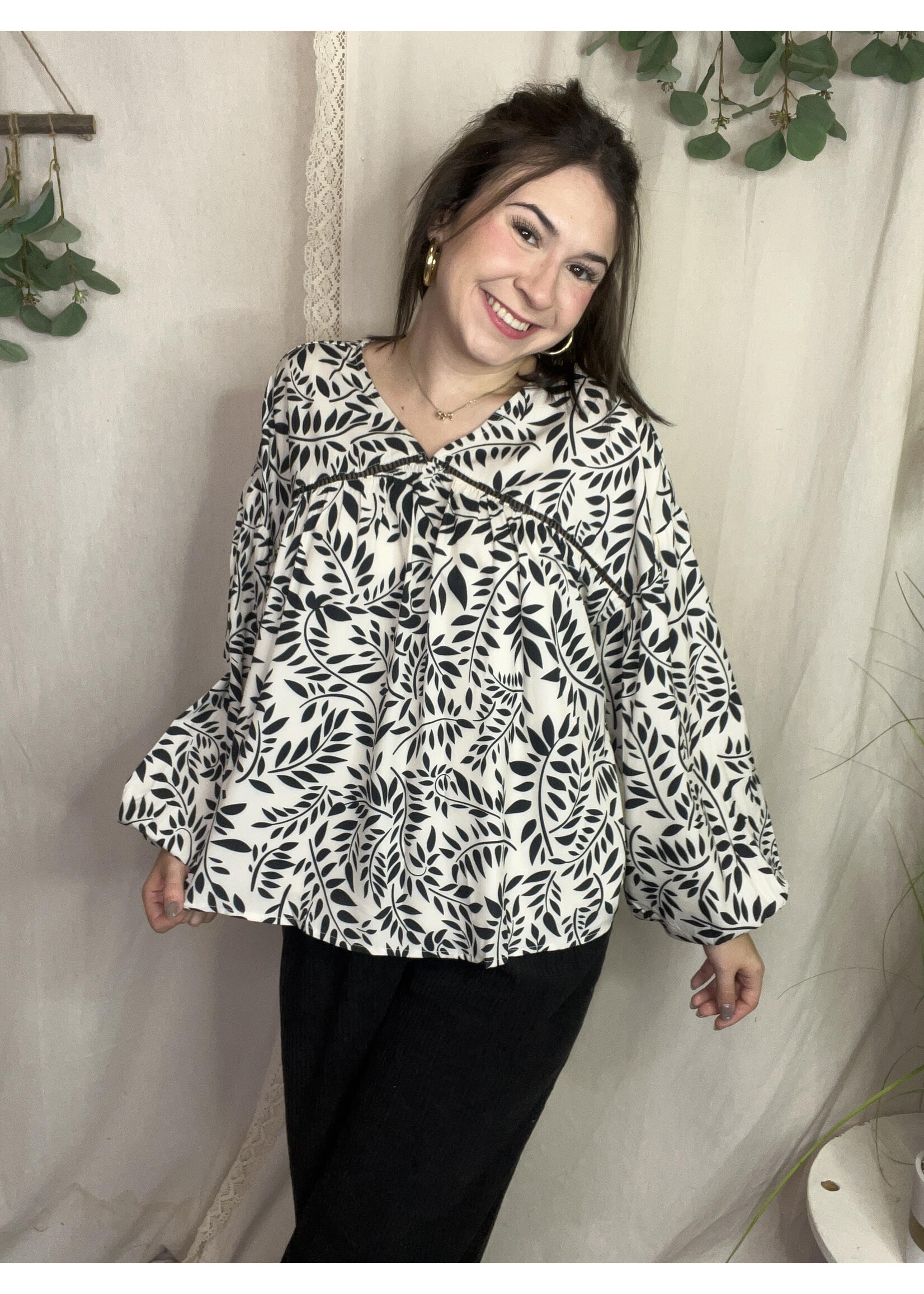 Splendidly Yours Top