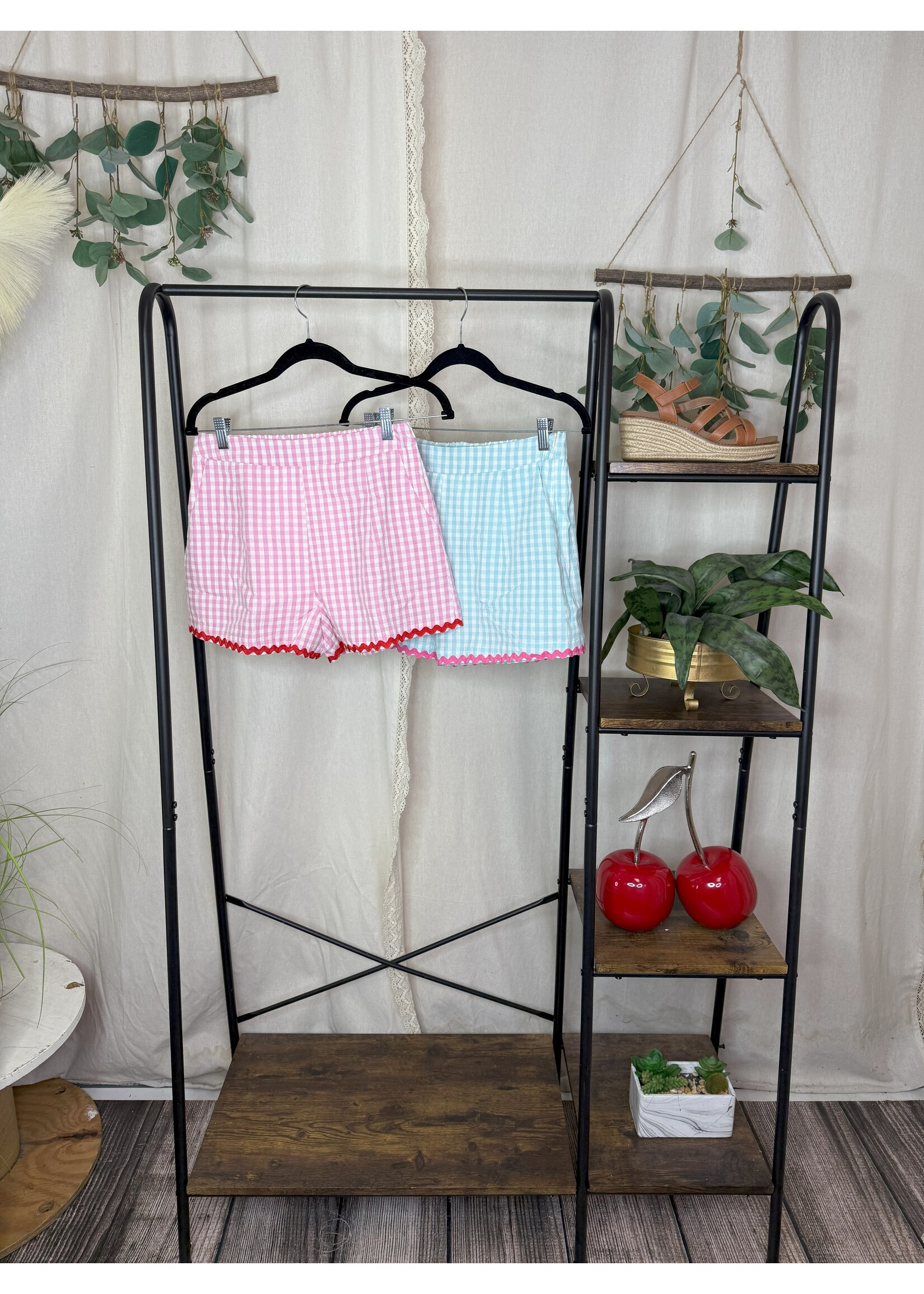 Spring Around The Corner Shorts