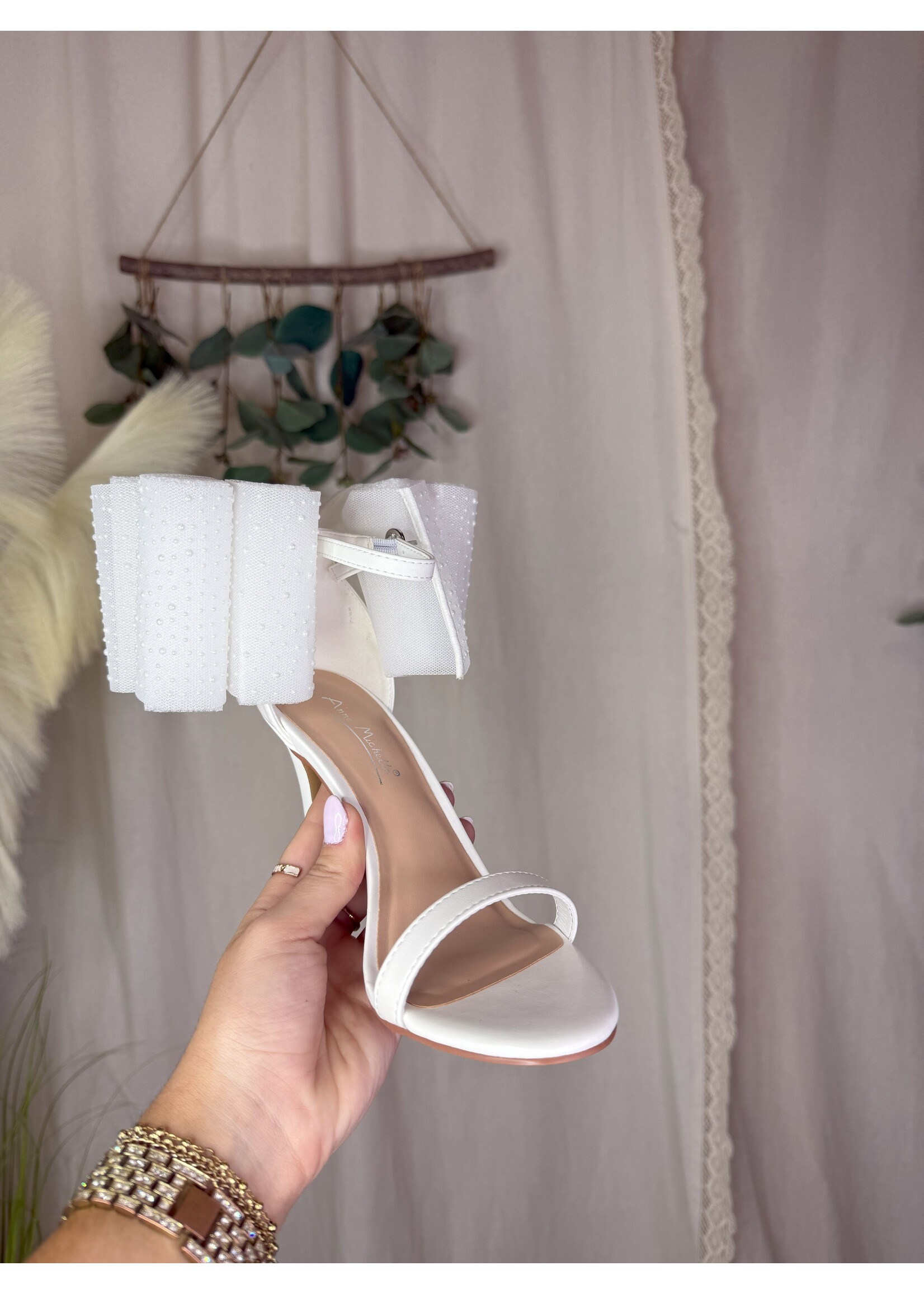 Dashing-91 Back Bow Heel W/ Glitter