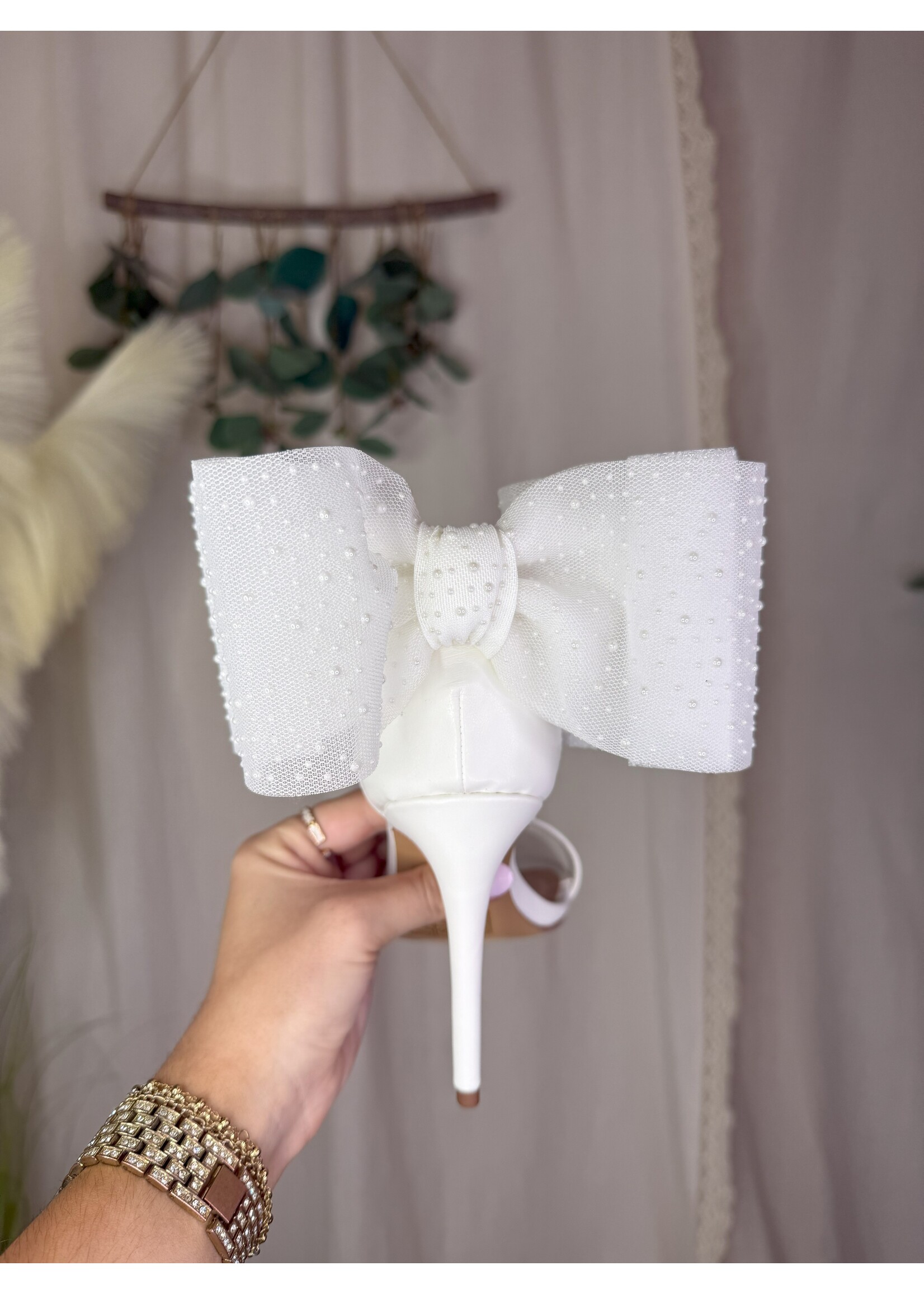 Dashing-91 Back Bow Heel W/ Glitter