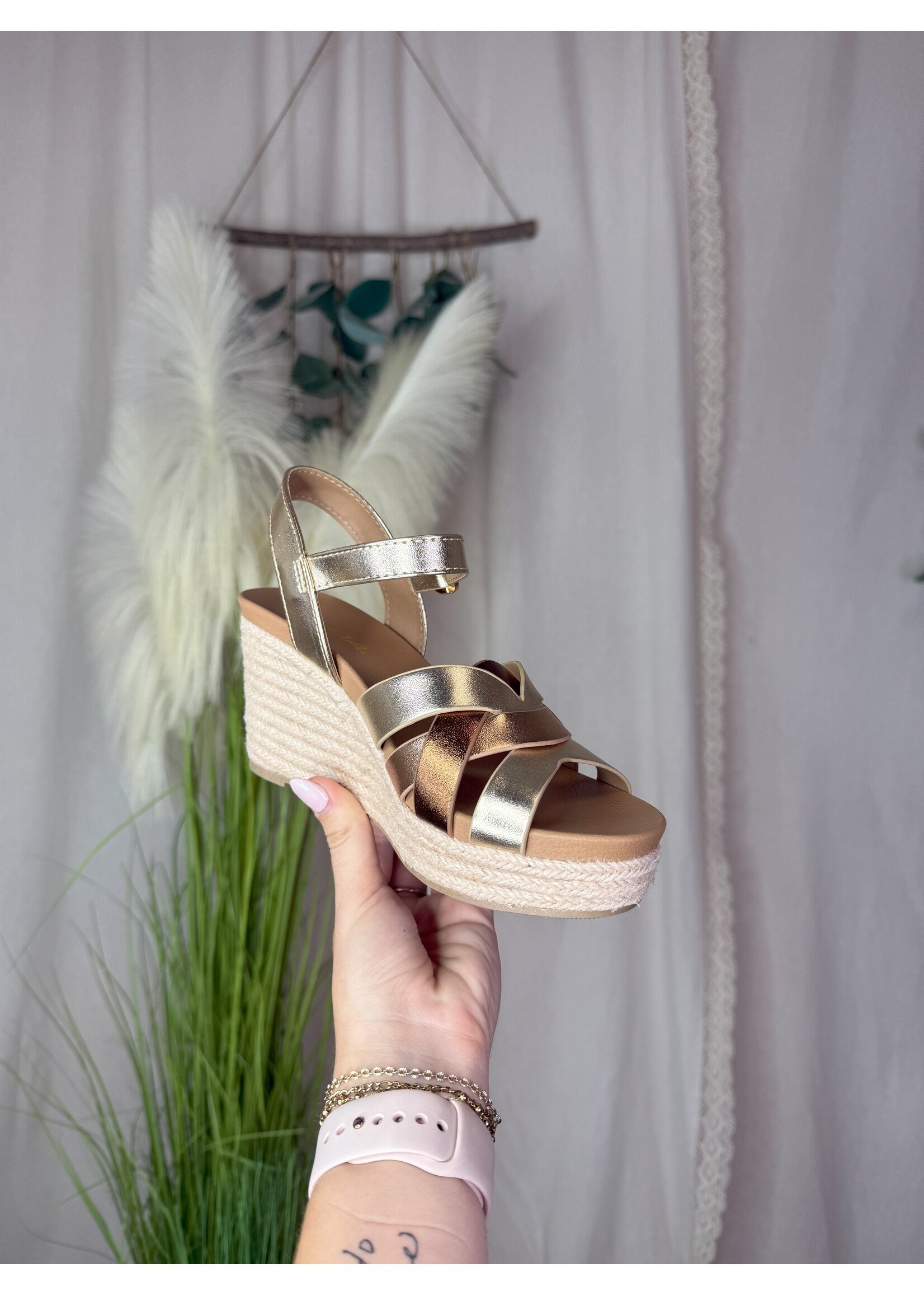 Tier Braided Wedge