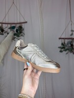 Galton Sneakers