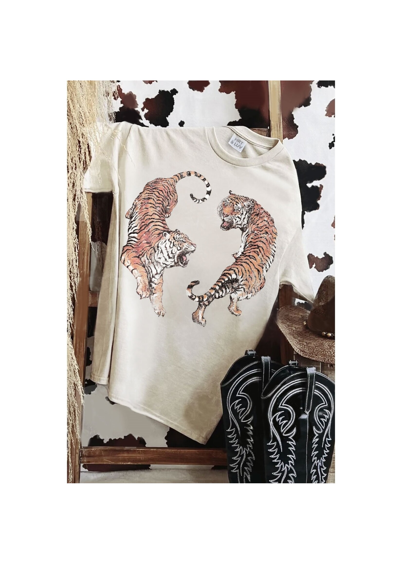 HRTandLUV Chase That Tail Top