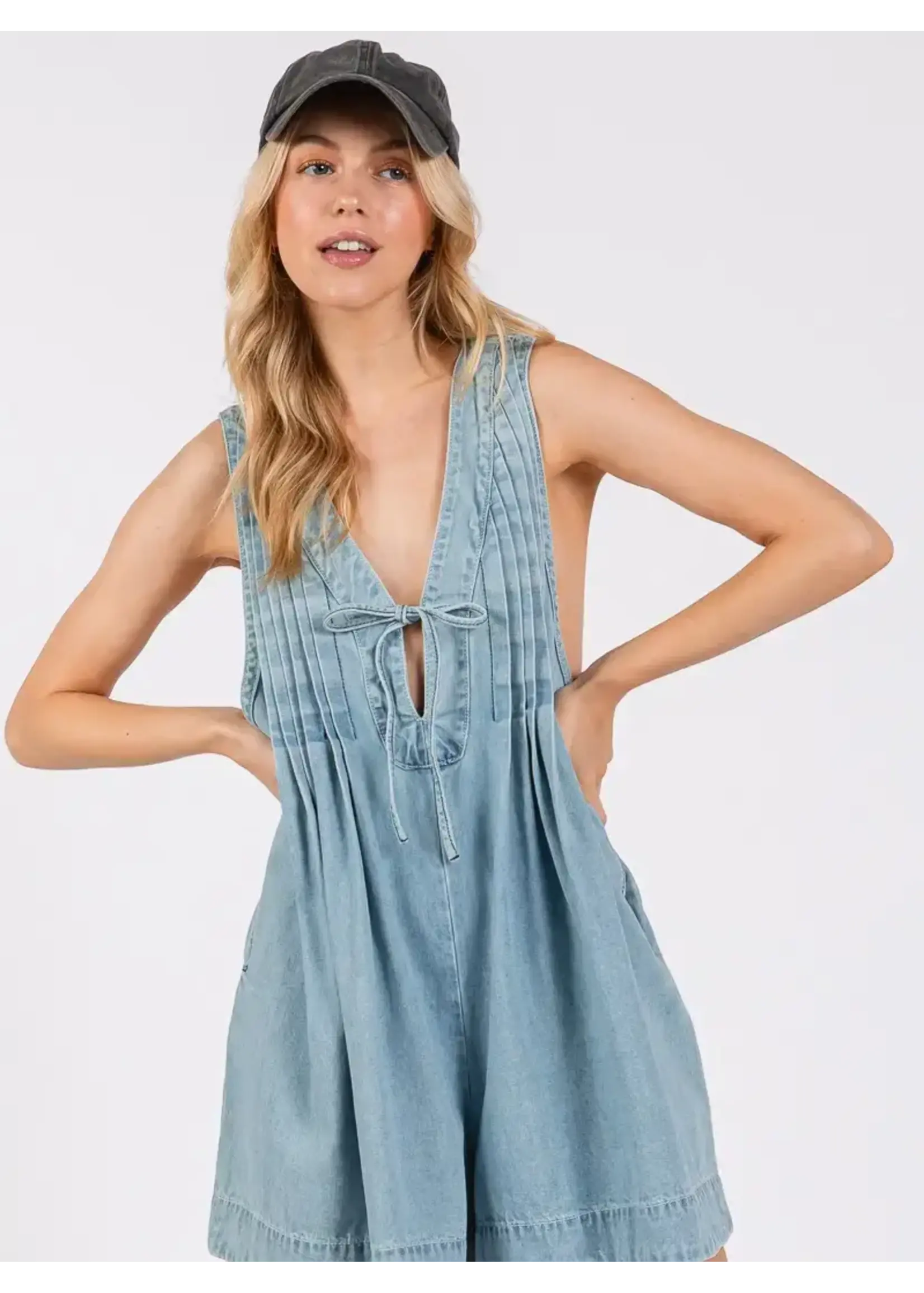 sewn and seen A Western GameDay Romper