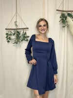 Wholesalesir Square Collar Long Sleeved Dress