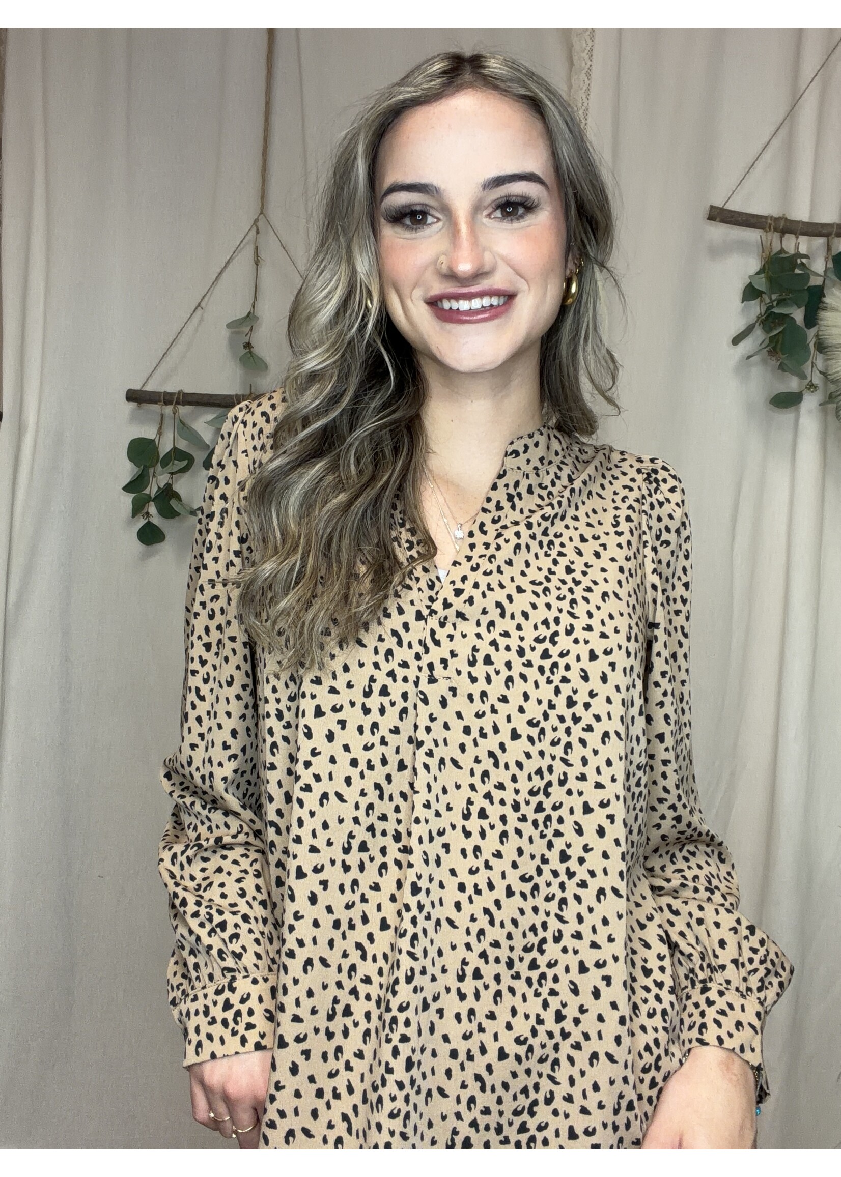 Wholesalesir Long Sleeved Leopard Print Shirt