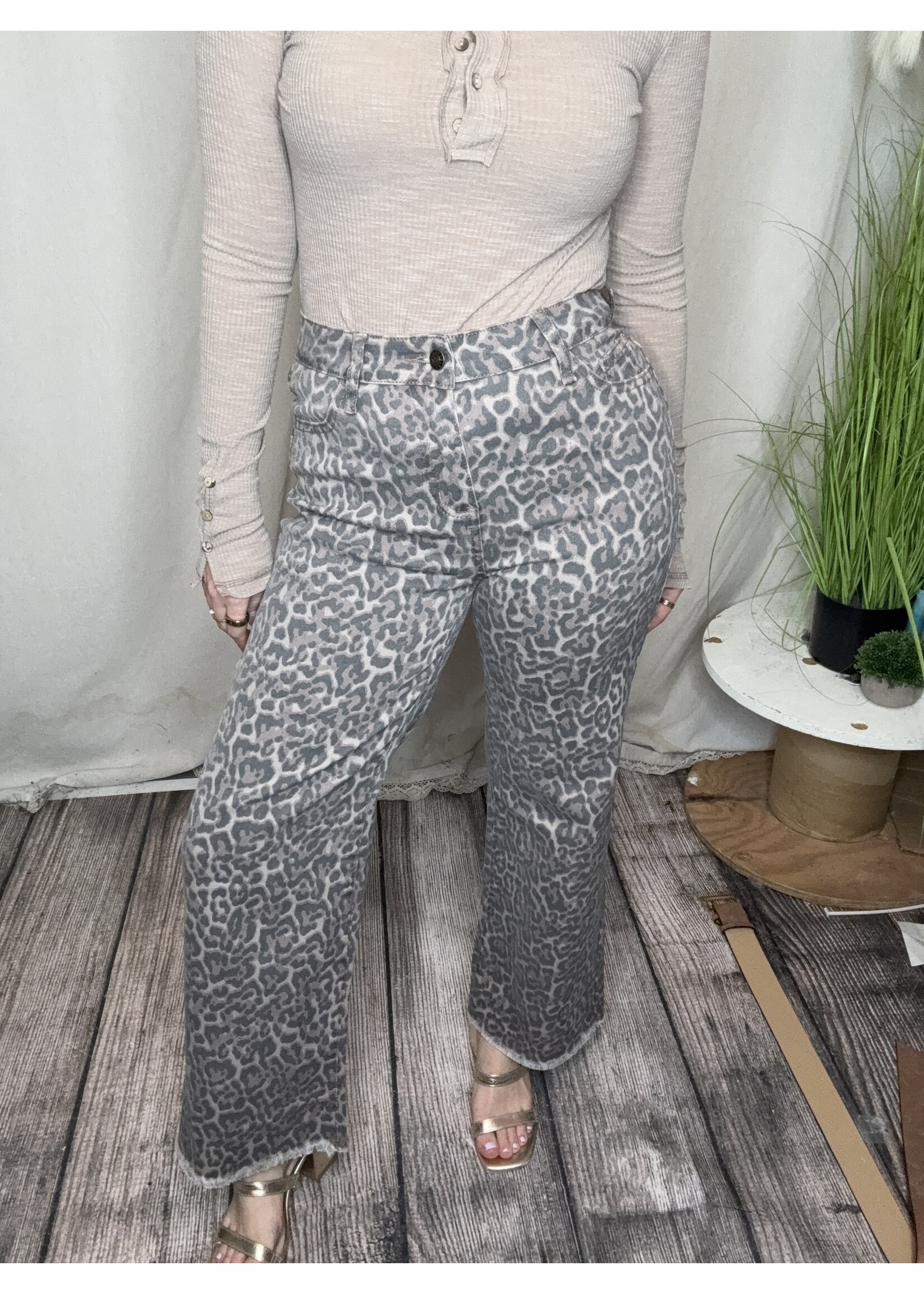 little daisy closet Leopard Wide Leg High Waist Jean