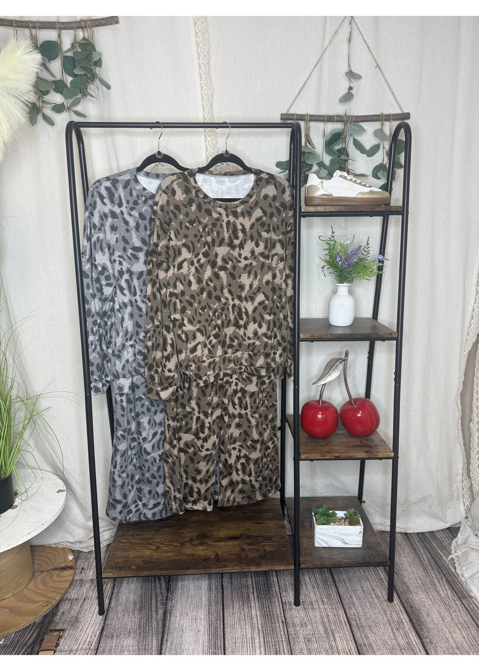 little daisy closet Raw Seam Patchwork Loose Pant Set