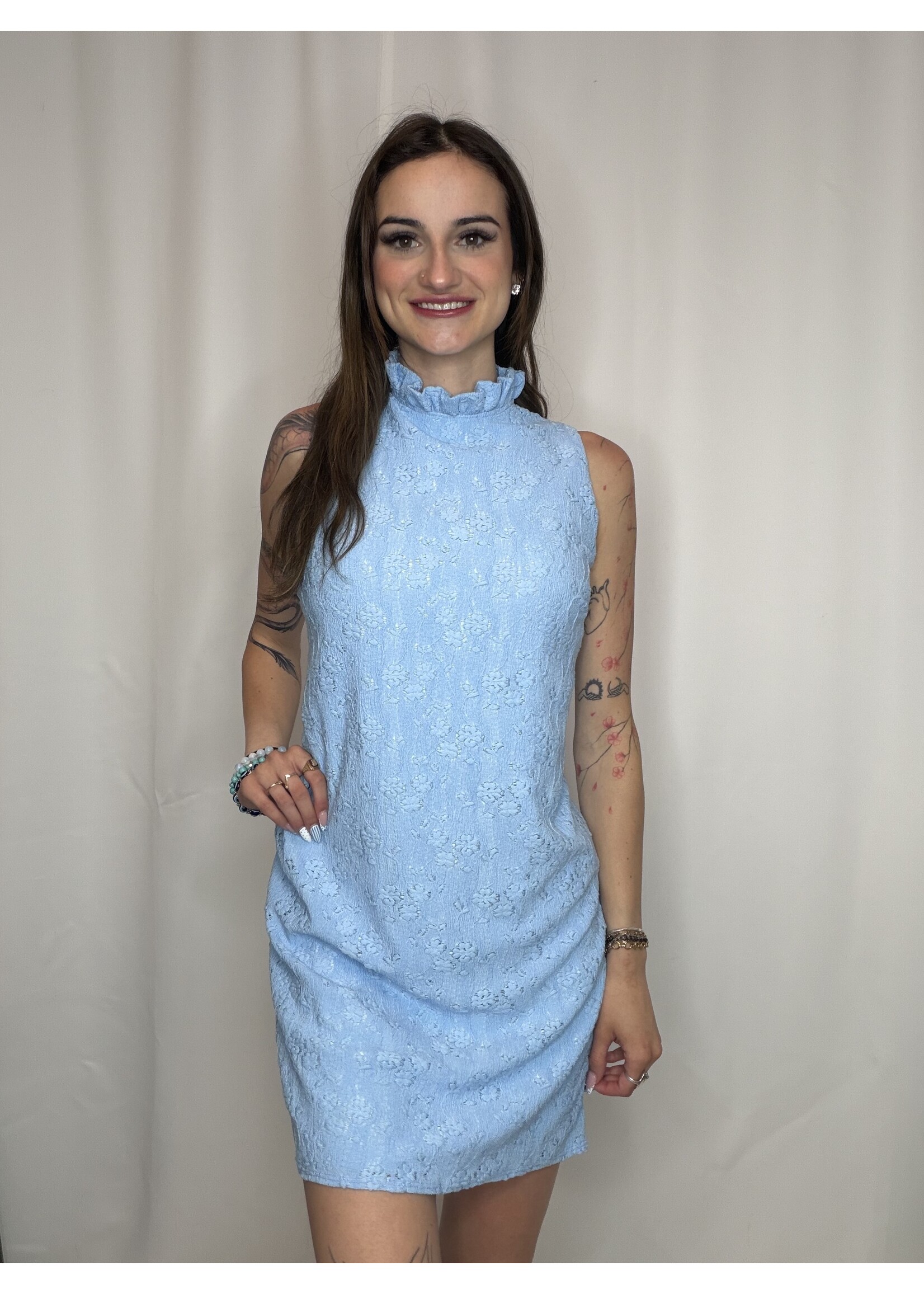 Lace Ruffled Sleeveless Dress