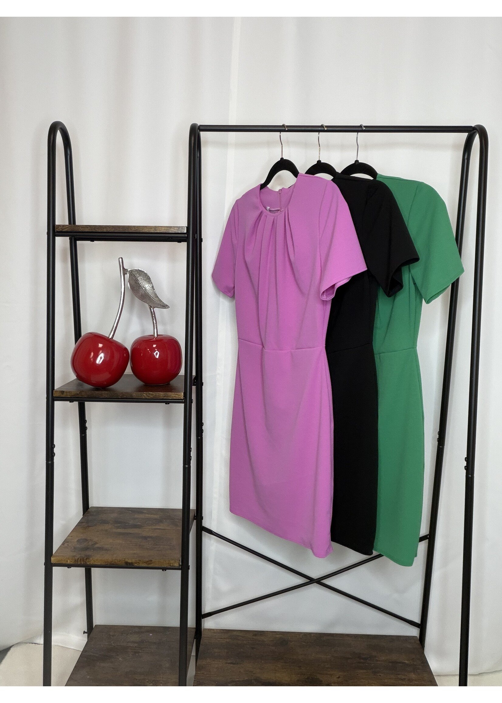 Solid Pleated Short Sleeve Dress