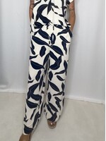 Leaf Printed Pants