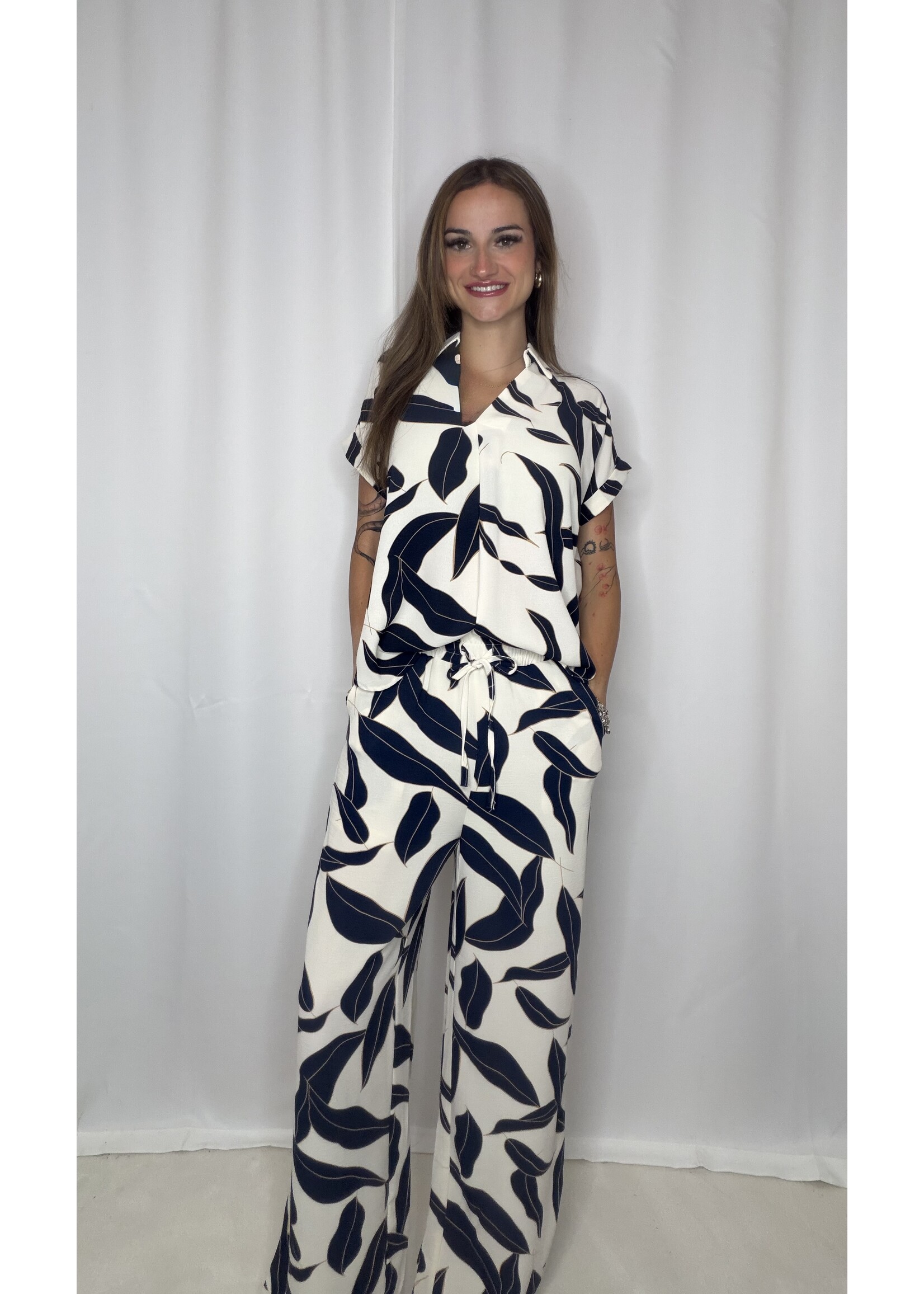 Leaf Printed Collared Woven Top
