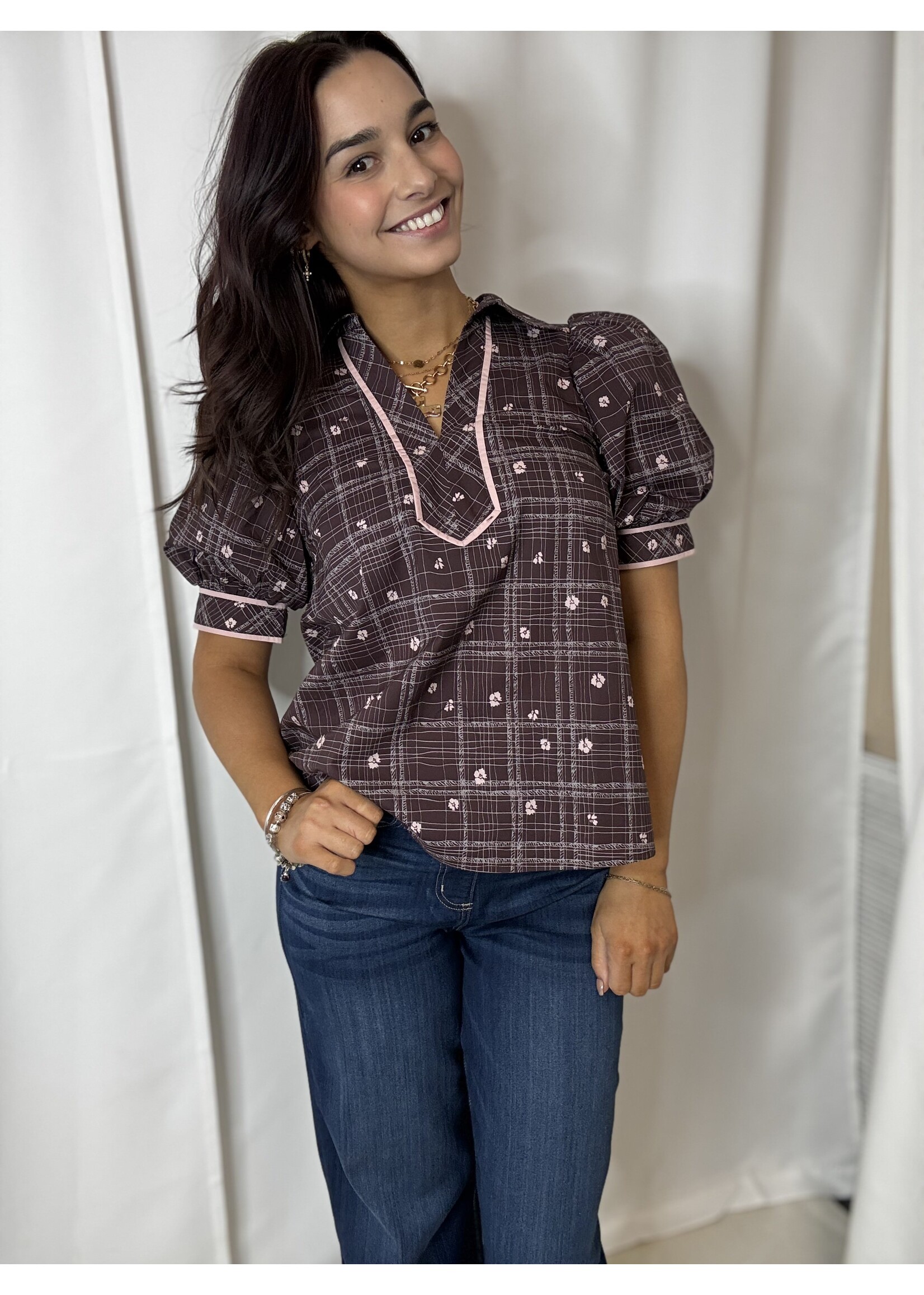 Style USA Plaid Short Puff Sleeve Top