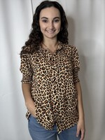 Leopard Print Collared Short Puff Sleeve Top
