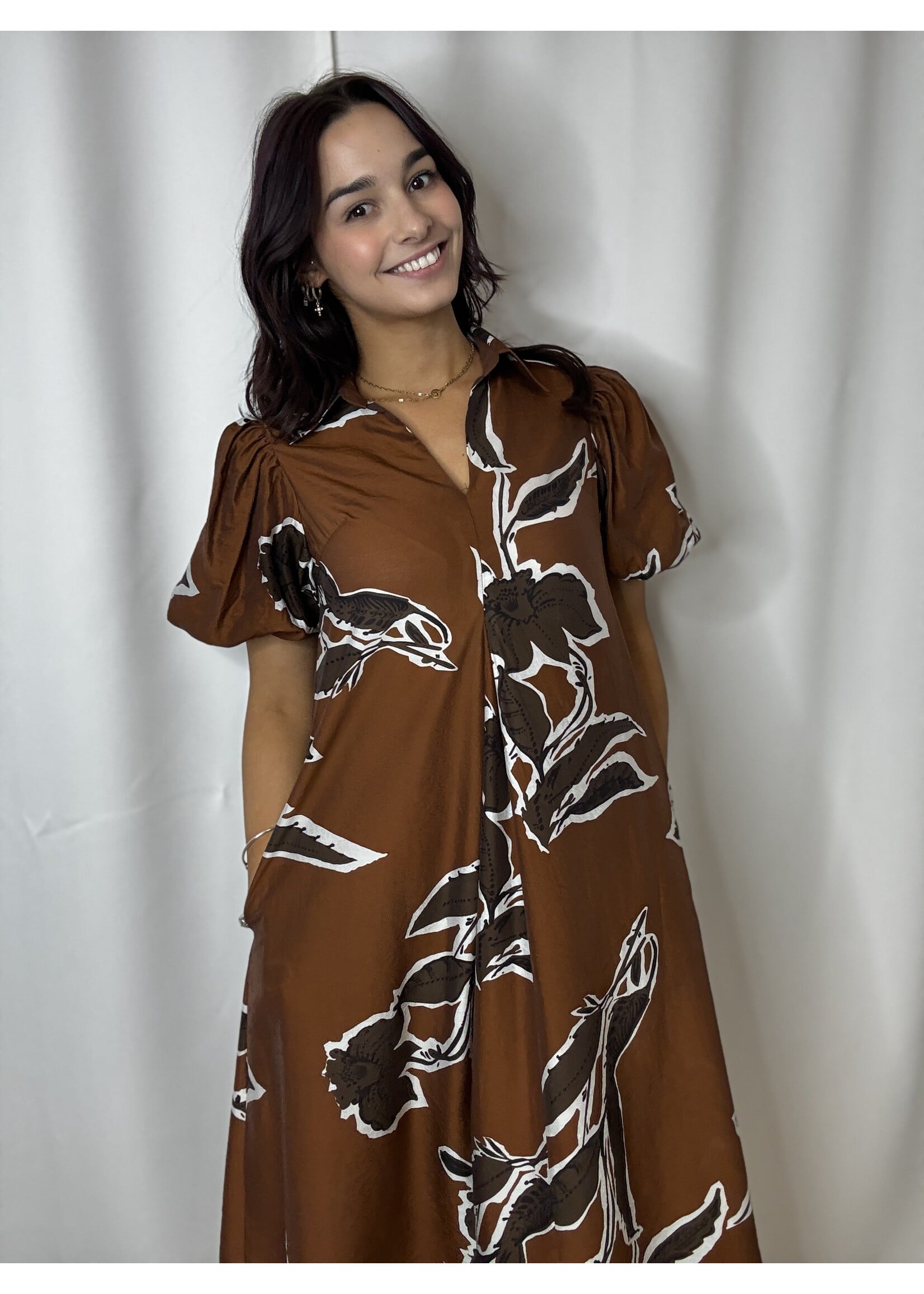 Collared Puff Sleeve Midi Dress