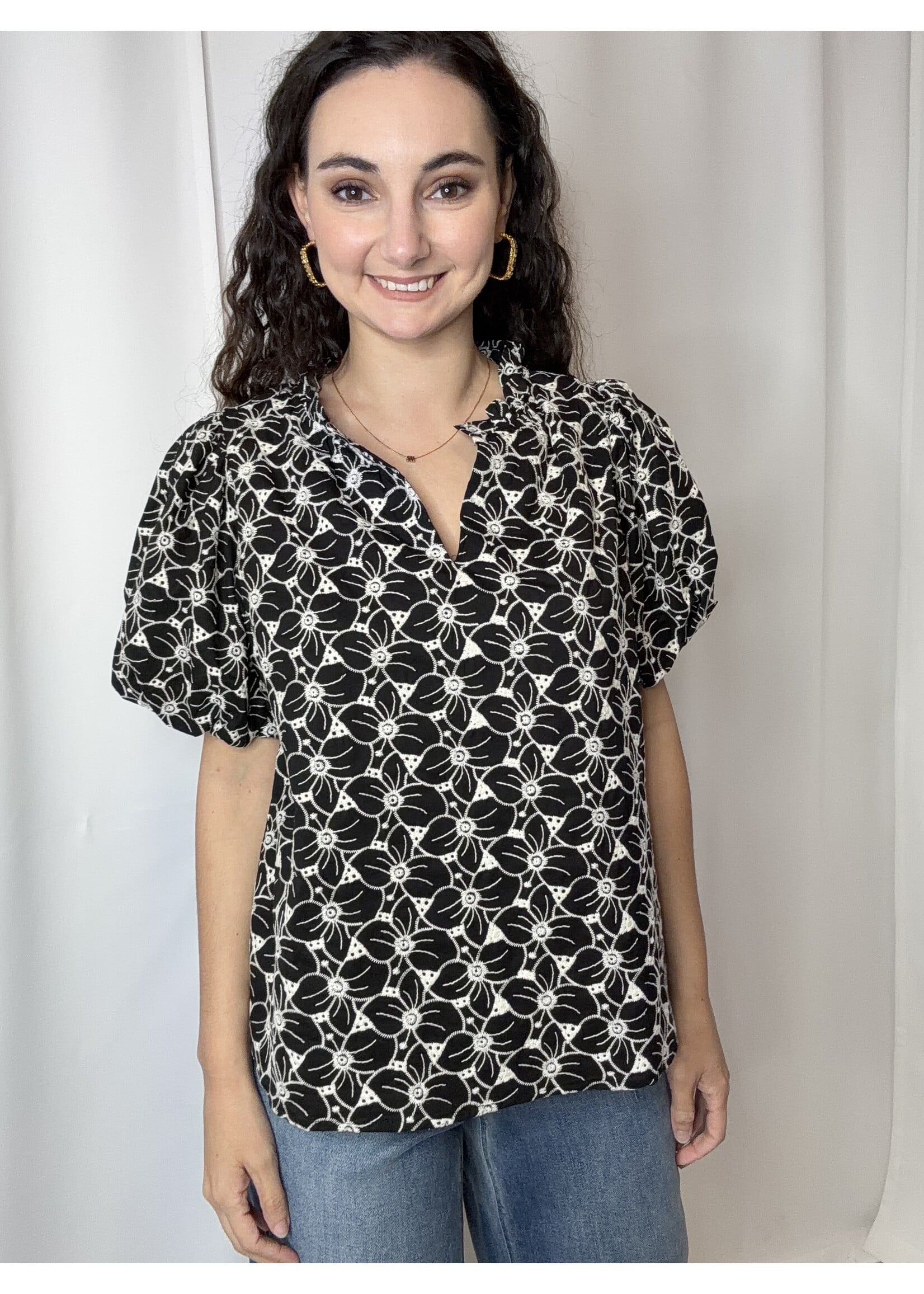 Eyelet Detail Puff Sleeve Top