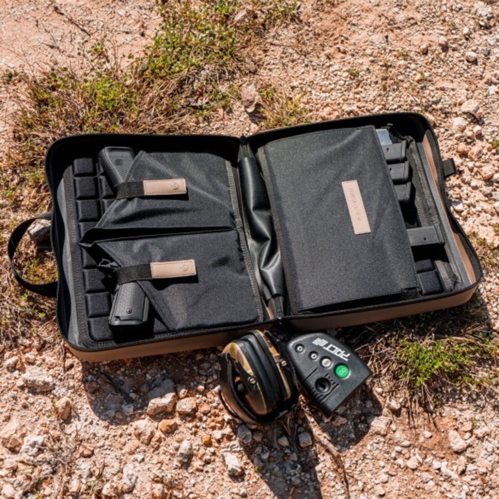 DAKA Double Pistol Case, 14.5"x11.8", FDE