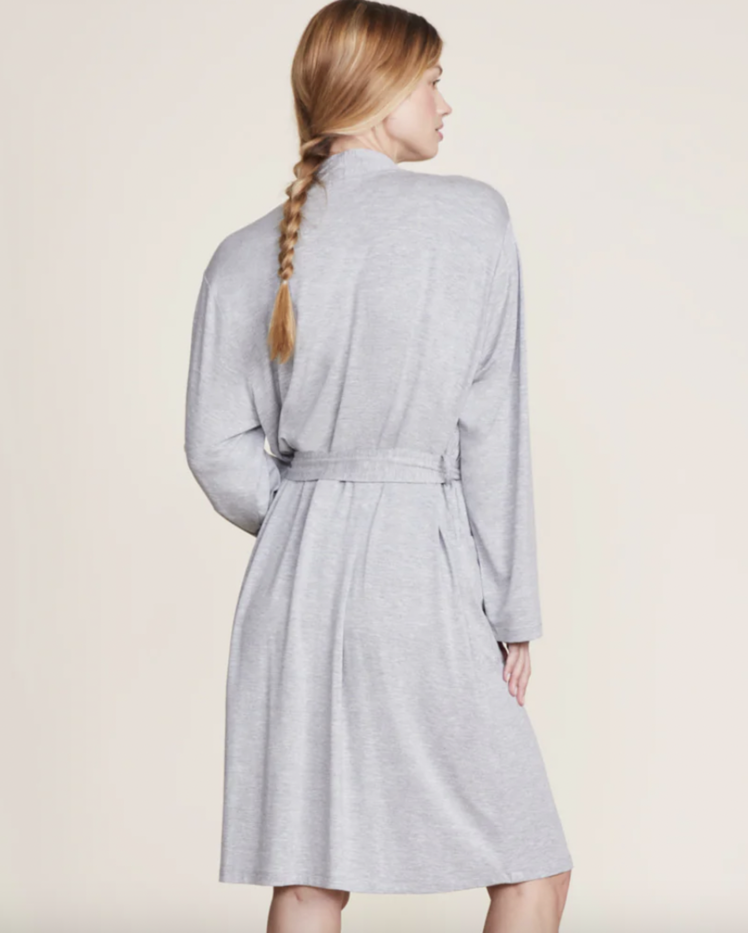 Soft-touch fleece short dressing gown | OYSHO Kosovo