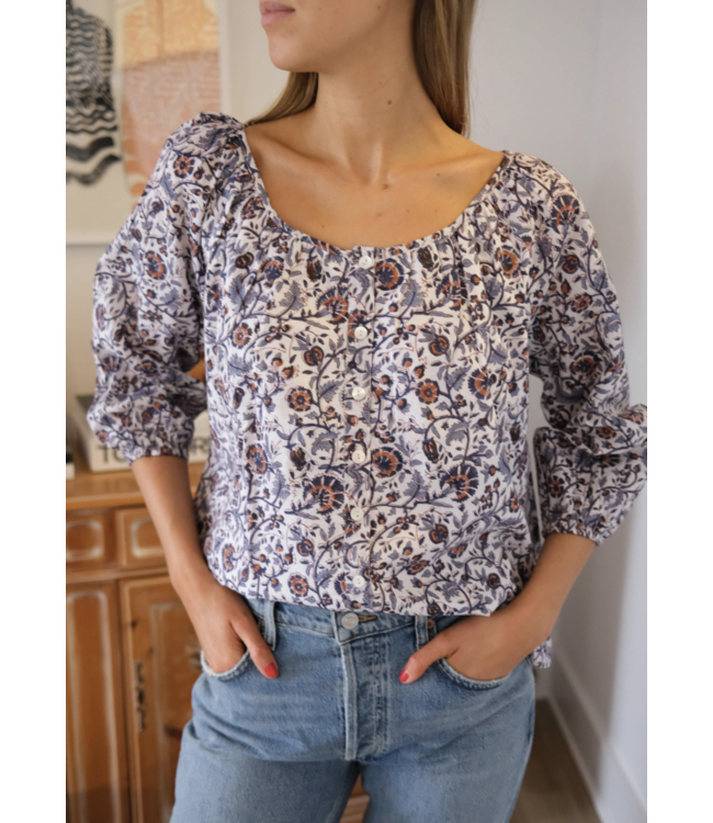 Sophie Top-available in 2 patterns