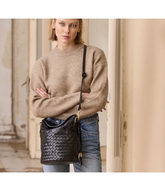 Richmond Leather Bucket Bag