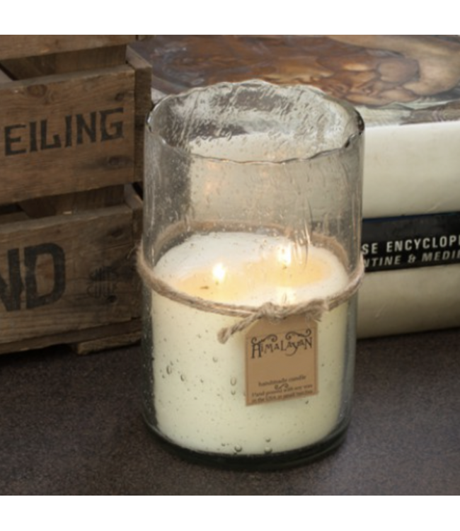 Tobacco Bark 32oz. Hurricane Candle