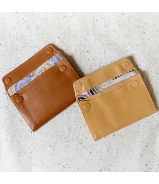 Dos Full Grain Leather Wallet-available in 2 colors