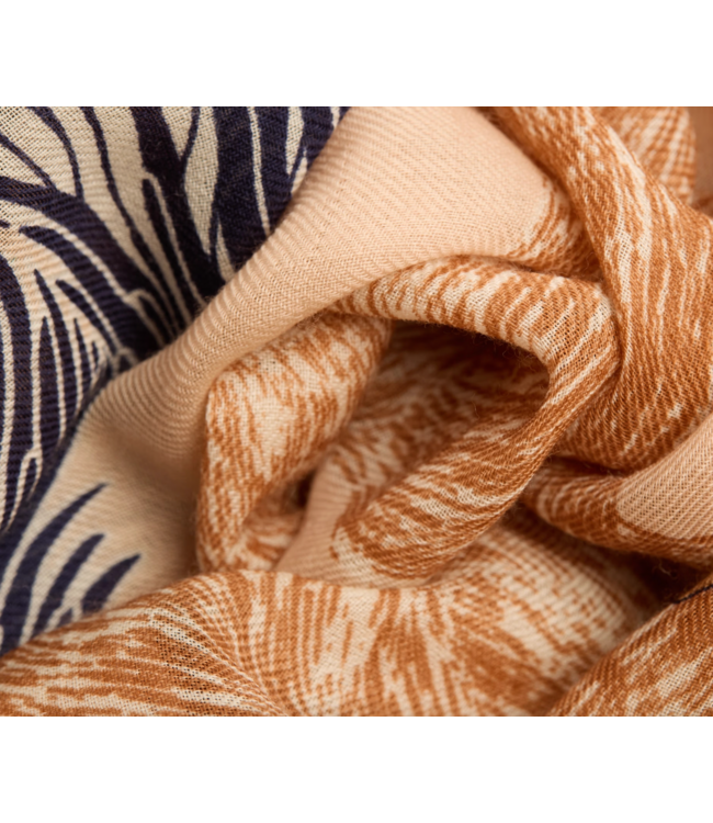 Toutou Nude Wool Scarf