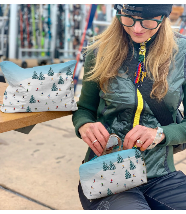 Hi Love Travel Set of Two Zipper Pouches