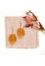 The Florist & The Merchant Linen Macrame Feather Earrings Kit