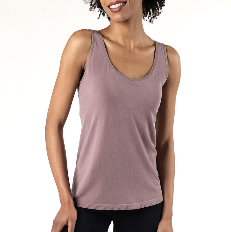 Terrera Seamless Tank w Shelf Bra