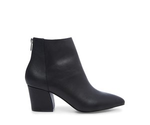 steve madden mistin pointed toe bootie