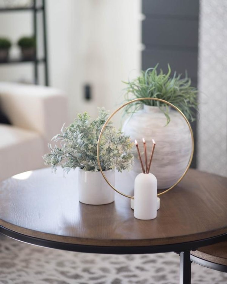 Everlasting Candle Company Wylie Vase White