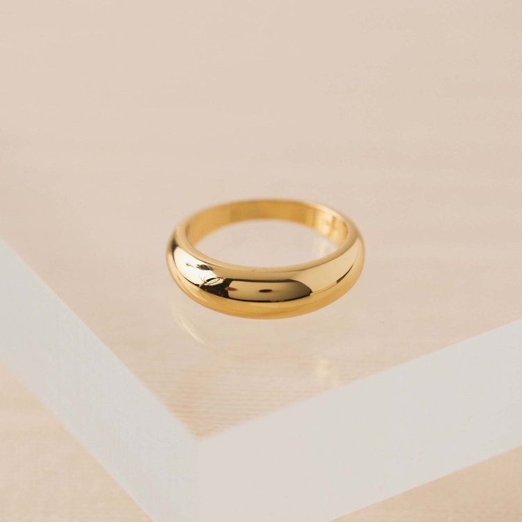 Demi-Fine Dome Ring Gold