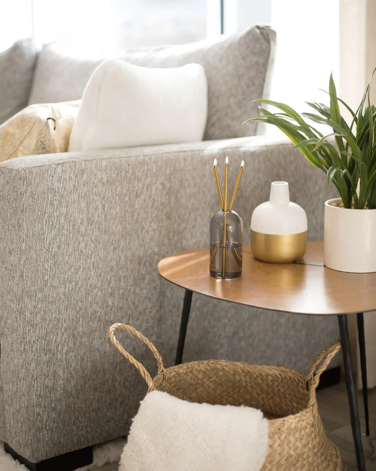 Everlasting Candle Company Storm Vase