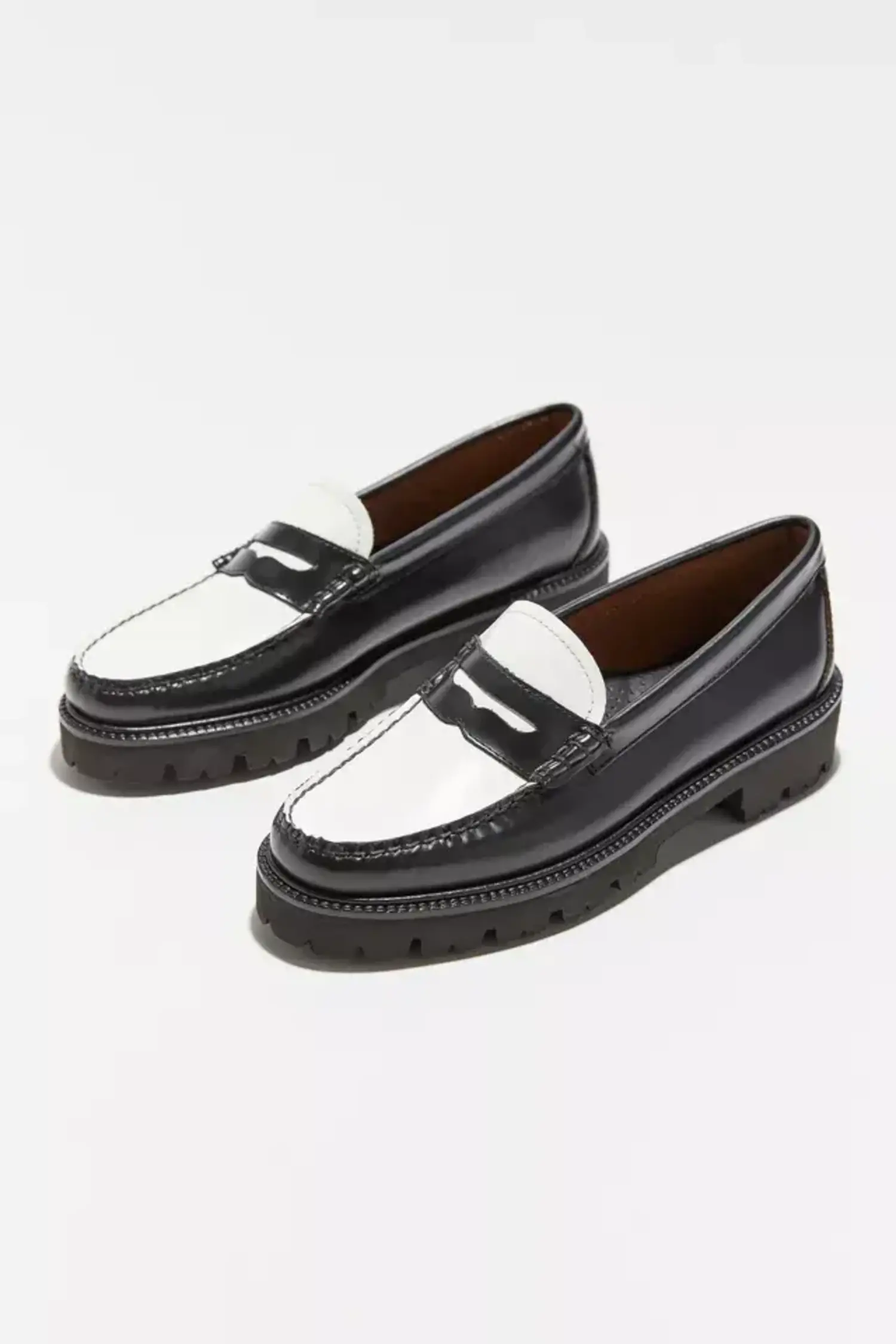 G.H. Bass | Whitney Super Lug Loafer Black/White - Tryst Boutique