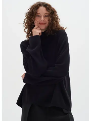 InWear Rudil Open Back Pullover Black