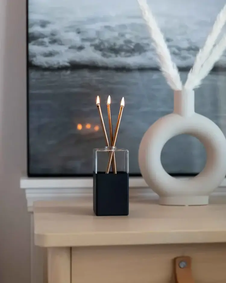 Everlasting Candle Company Rocky Vase