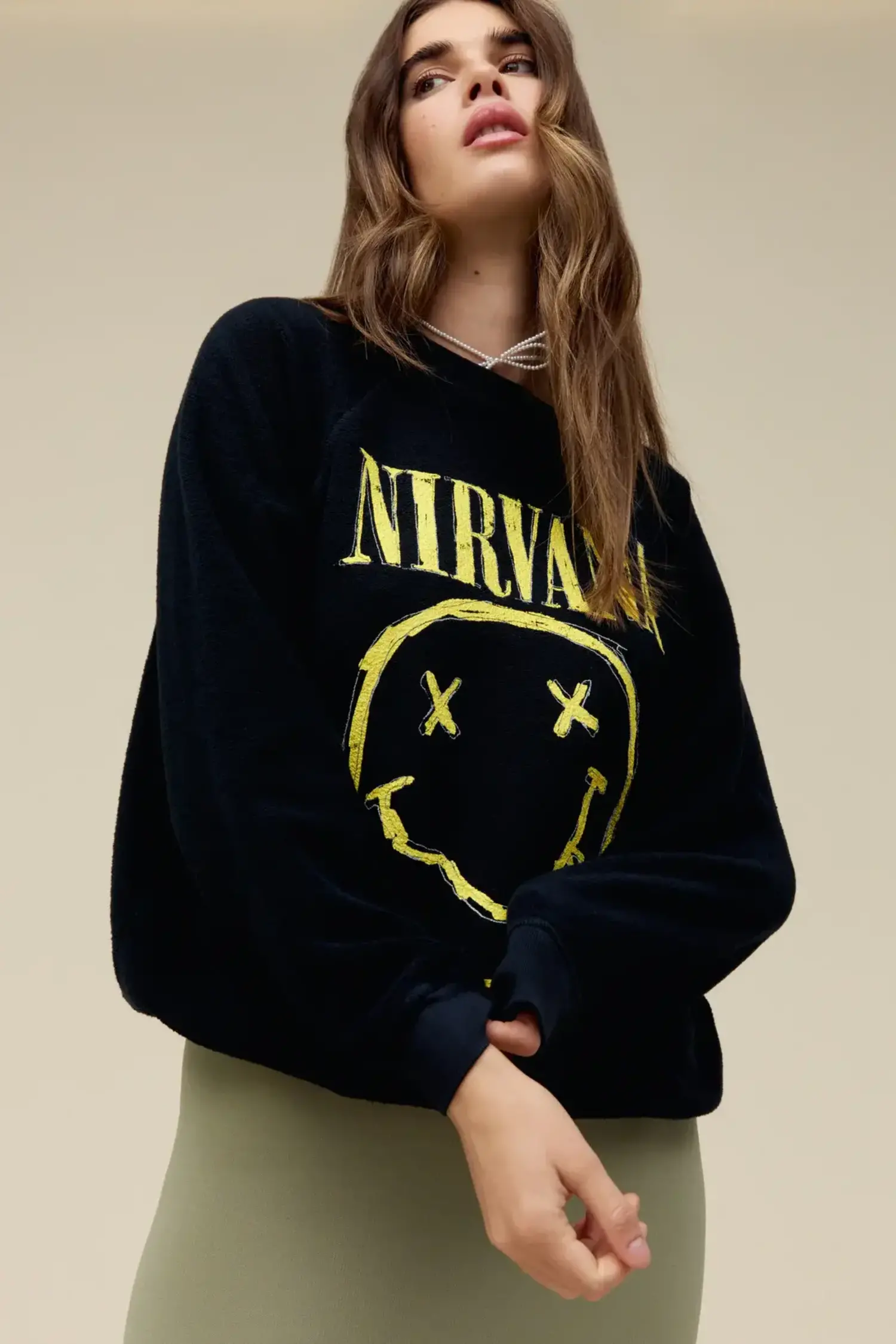 Daydreamer | Nirvana Smiley Crew Black Onyx - Tryst Boutique