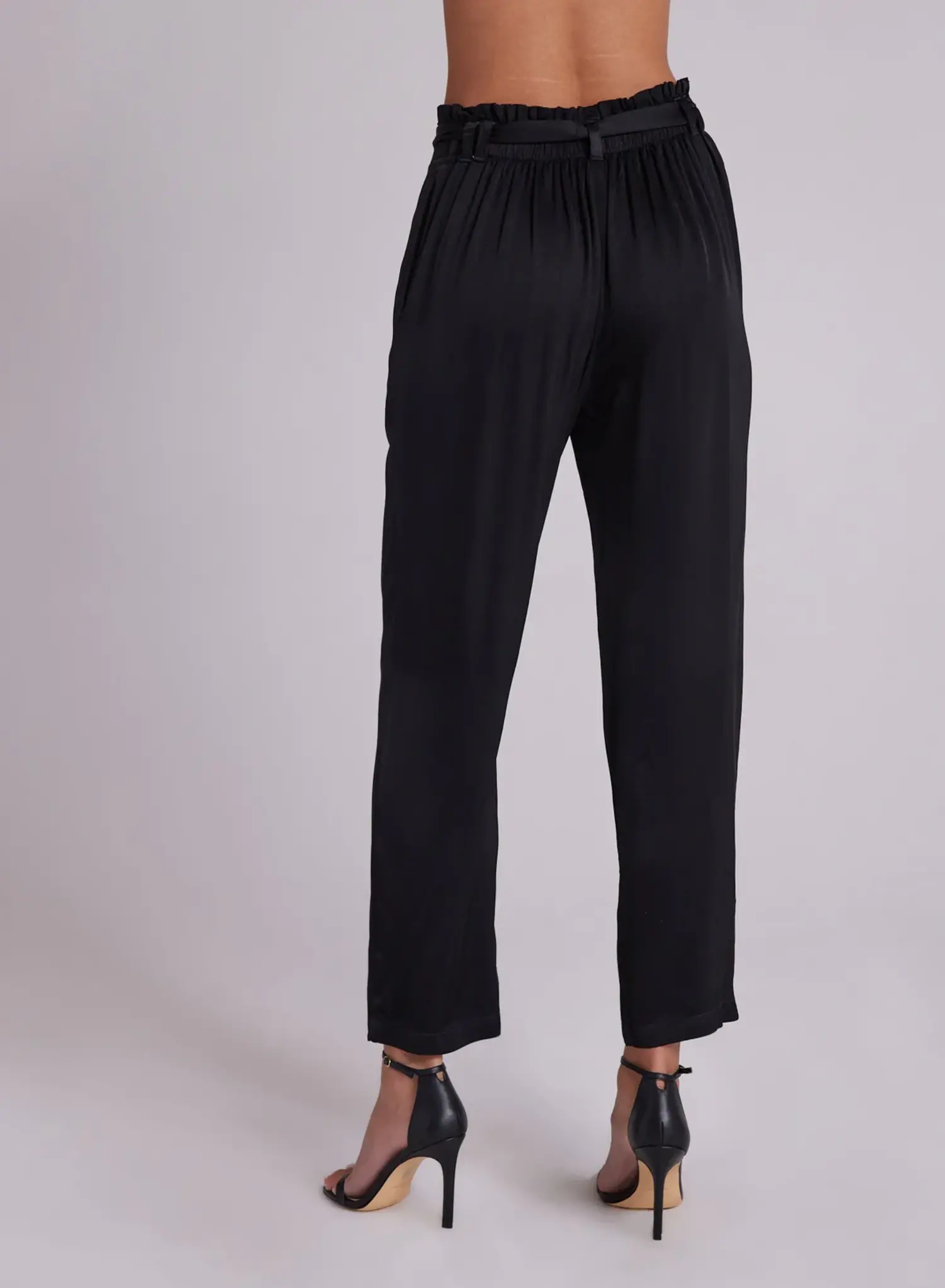 Bella Dahl Easy Pleated Trousers Black Tryst Boutique