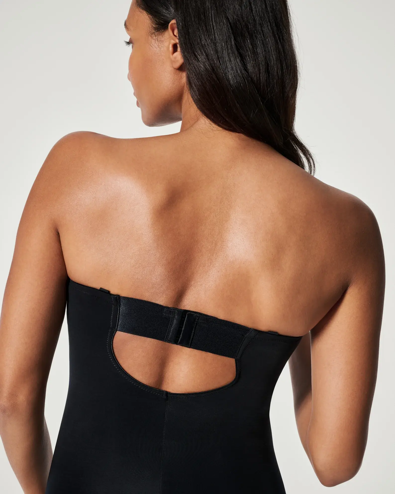 Spanx Women's Shapewear Bodysuit Strapless Black Cupped Slimming Tummy  Medium