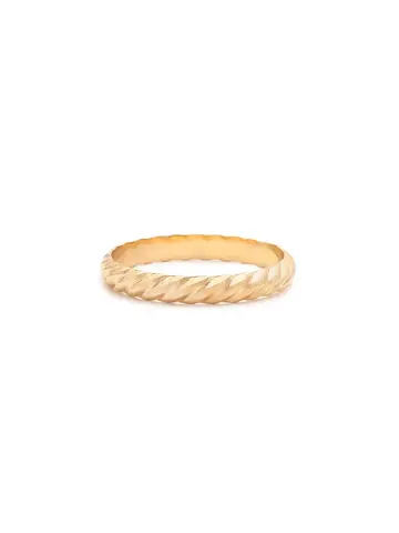 Leah Alexandra Wave Ring Gold