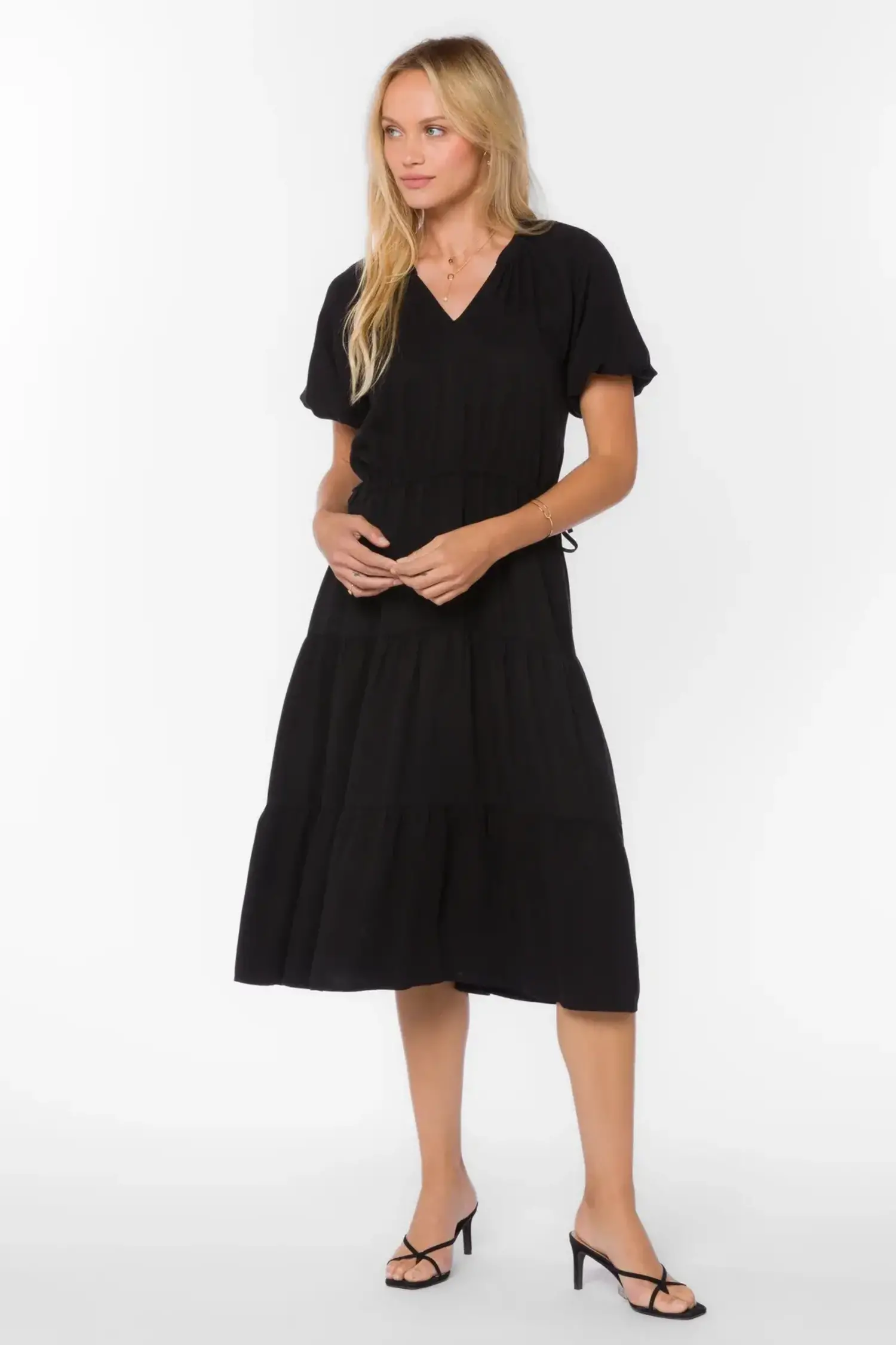 Velvet Heart Cassie Dress Black