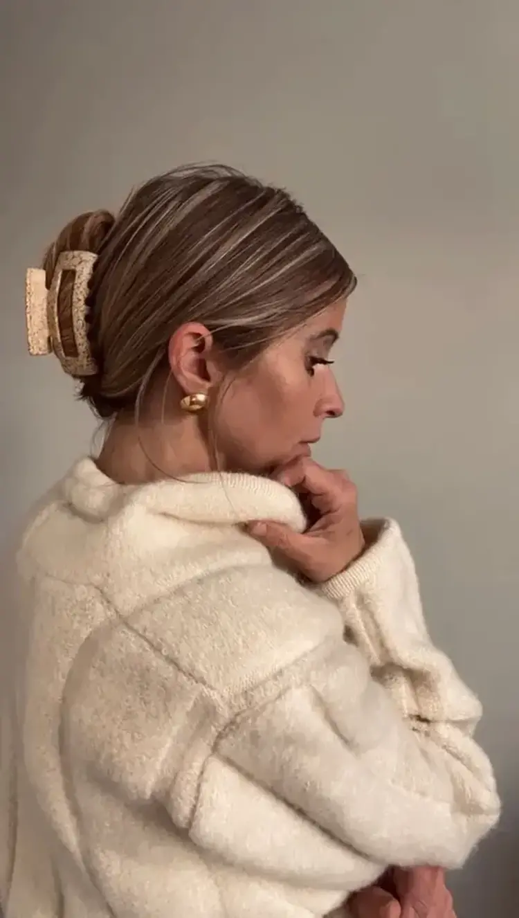 Chelsea King French Cutout Claw Stone Matte