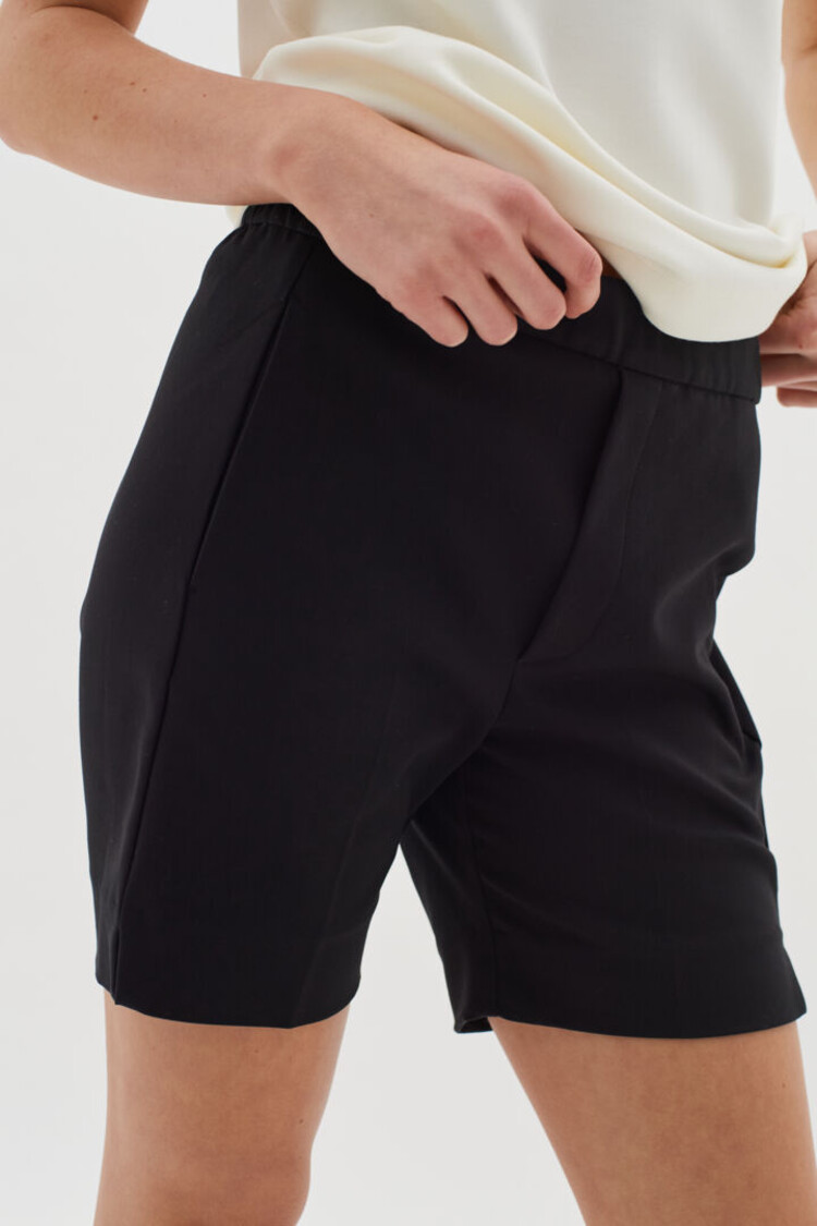 InWear Ziggi Shorts Black