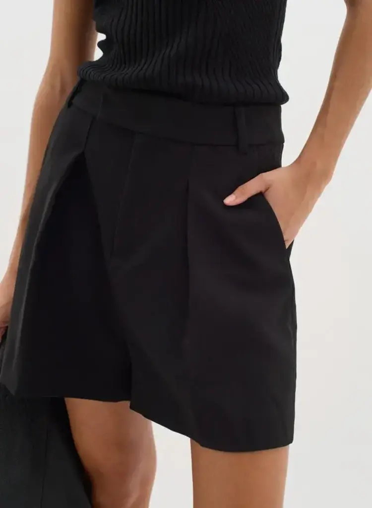 InWear Xena Shorts Black