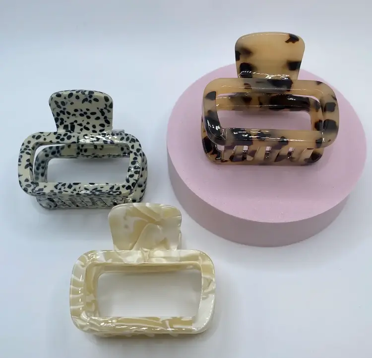 Swoon Beauty Jasmine Acetate Claw Clip Spotty